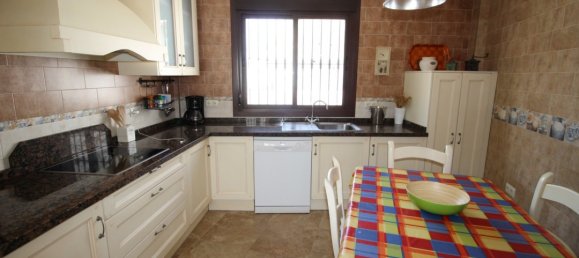 3 bedrooms House in Salares, Spain No. 58674 11