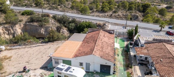 142m² Commercial property in Orxeta, Spain No. 187202 2
