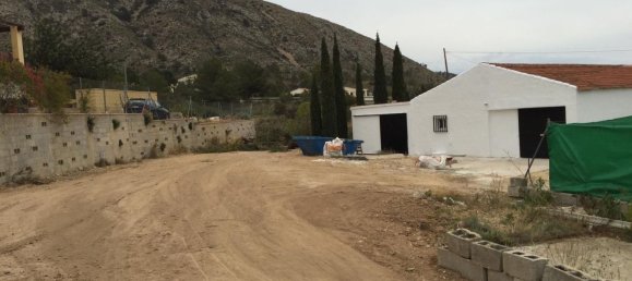 142m² Commercial property in Orxeta, Spain No. 187202 6