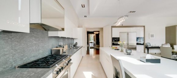 3 bedrooms Apartment in London, United Kingdom No. 13159 20