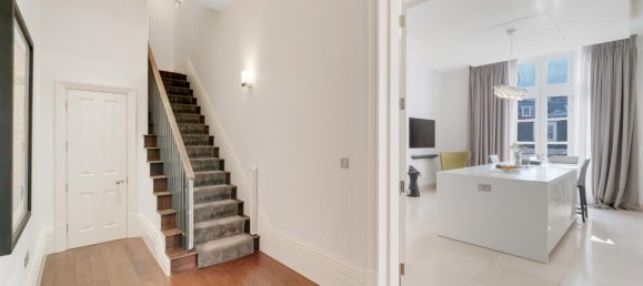 3 bedrooms Apartment in London, United Kingdom No. 13159 9