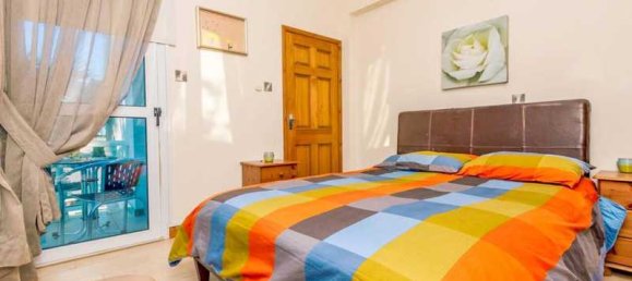 4 bedrooms Commercial property in Larnaca, Cyprus No. 17975 2