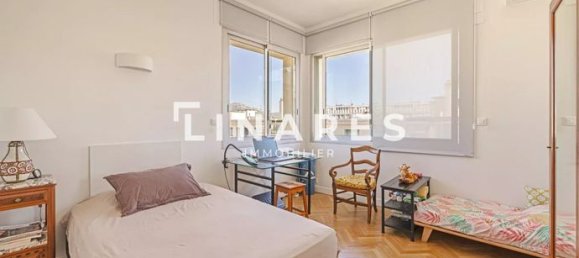 Apartamento de 2 dormitorios en Marseille, France No. 315331 9