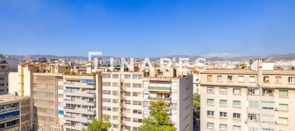 Apartamento de 2 dormitorios en Marseille, France No. 315331 14