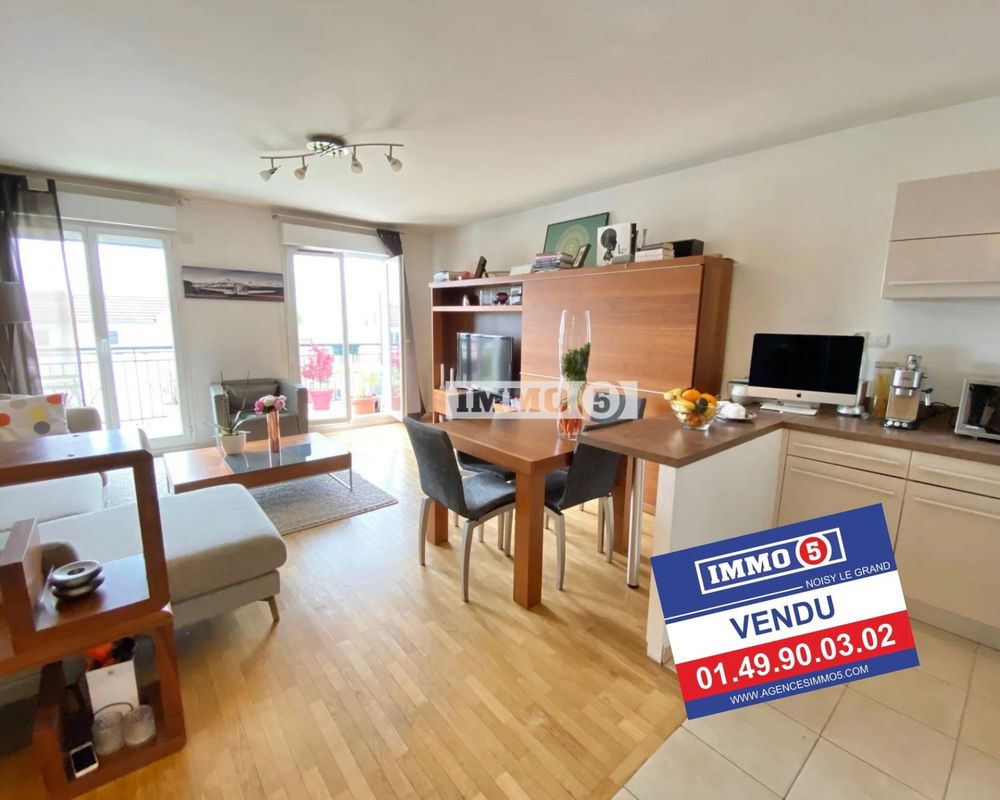 2 bedrooms Apartment in Bry-sur-Marne, France No. 176629