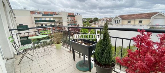 2 bedrooms Apartment in Bry-sur-Marne, France No. 176629 8