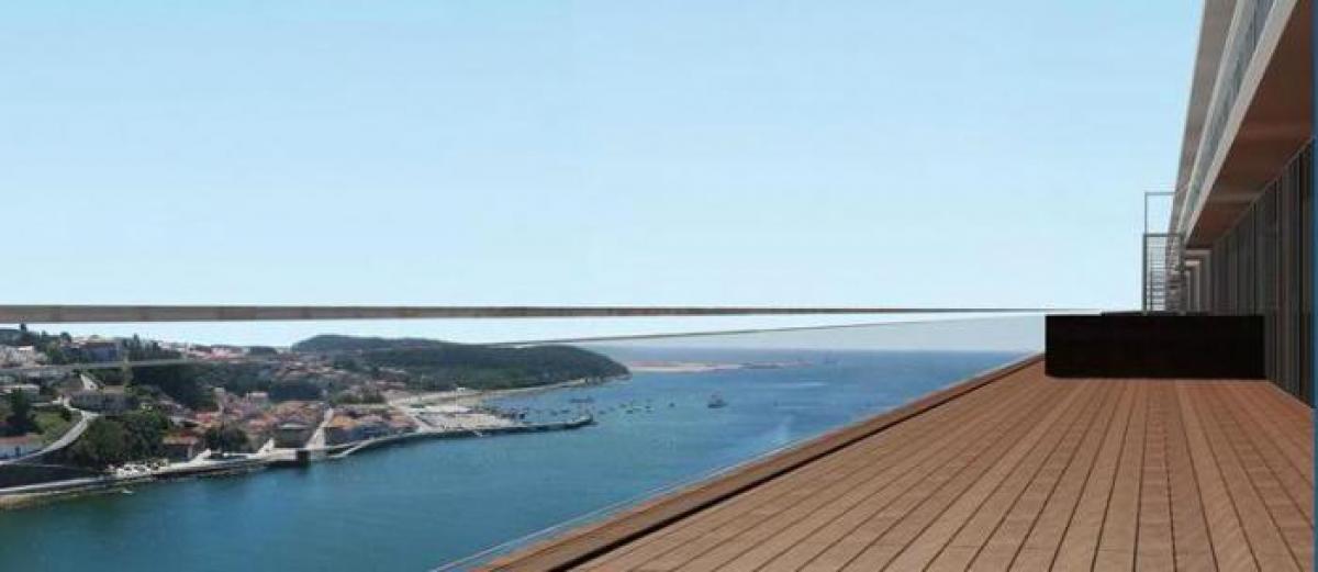 Квартира с 4 спальнями в Порту, Португалия № 3797