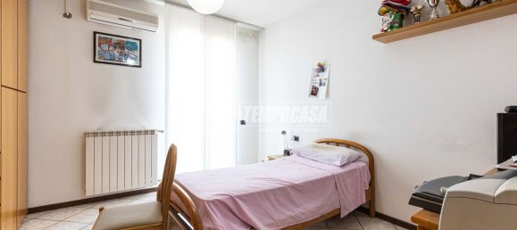 4-Zimmer Doppelhaus in Molteno, Italy, Nr. 312050 13