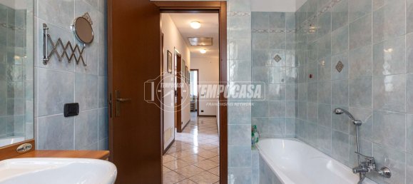 4-Zimmer Doppelhaus in Molteno, Italy, Nr. 312050 4