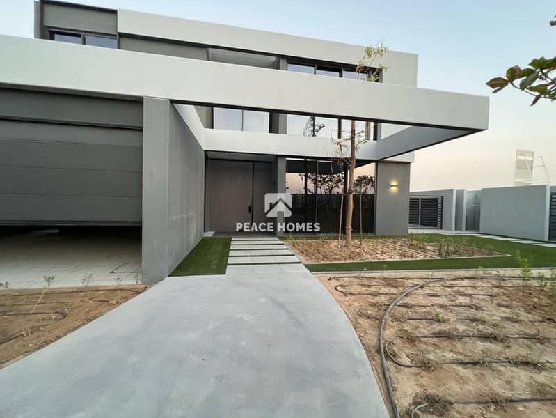 4 bedrooms Villa in Tilal City, UAE No. 16372