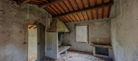 10 rooms House in San Giovanni Valdarno, Italy No. 79797 29