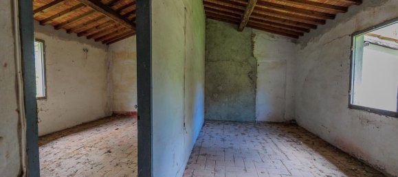 10 rooms House in San Giovanni Valdarno, Italy No. 79797 36