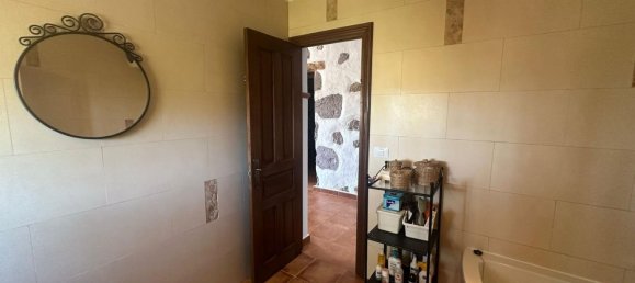 4 bedrooms House in Aguimes, Spain No. 149237 53