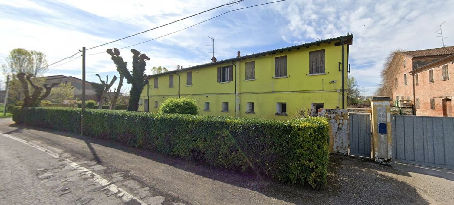 Edifício em Gonzaga, Italy 484 m² N.º 363378