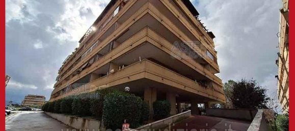 Apartamento de 5 dormitorios en Rome, Italy No. 330833 13