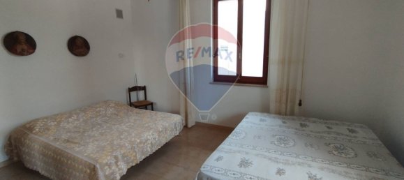 10 bedrooms House in Castel di Ieri, Italy No. 331378 25