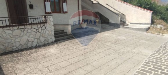 10 bedrooms House in Castel di Ieri, Italy No. 331378 7