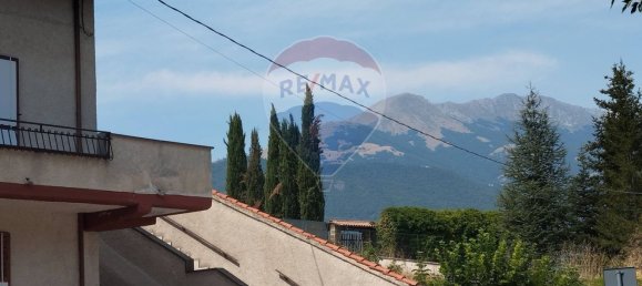 10 bedrooms House in Castel di Ieri, Italy No. 331378 13