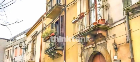 8 rooms House in Enna, Italy No. 297115 16