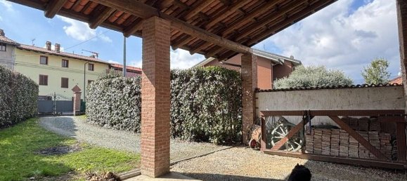 5-Zimmer Haus in Pavone Canavese, Italy, Nr. 40273 8