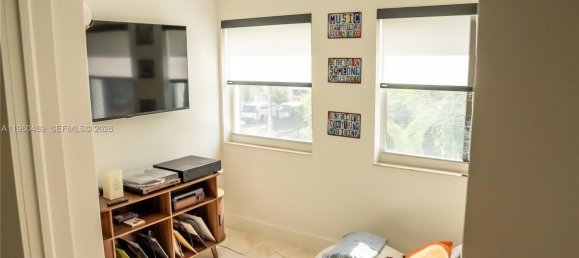 2 Schlafzimmer Gewerbliche Immobilien in Miami, USA, Nr. 615703 11