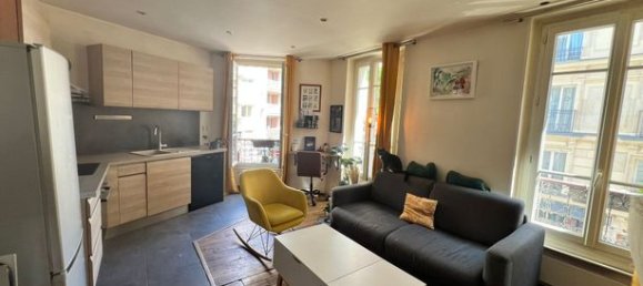 1 bedroom Apartment in Paris, France No. 312587 2