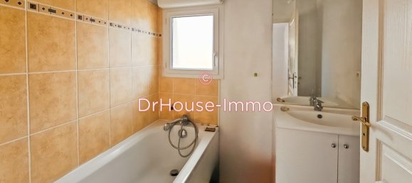 3 bedrooms House in Marcq-en-Baroeul, France No. 53898 10