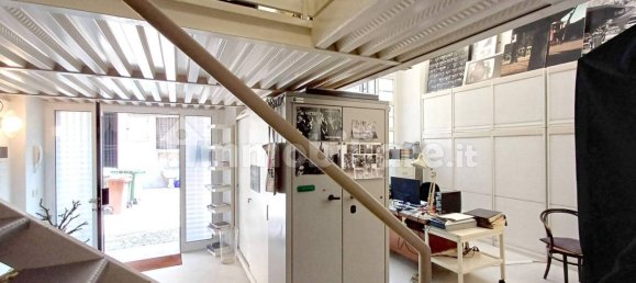 2غرفة عقار تجاري في Milan, Italy رقم 327092 3