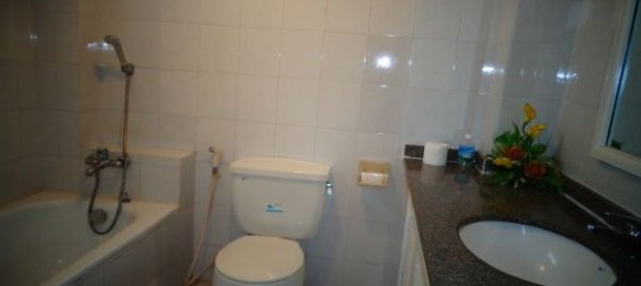 2 bedrooms Apartment in Hai Ba Trung, Vietnam No. 5856 4