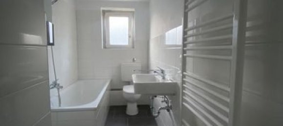 2-Zimmer Wohnung in Düsseldorf, Germany, Nr. 8917 9