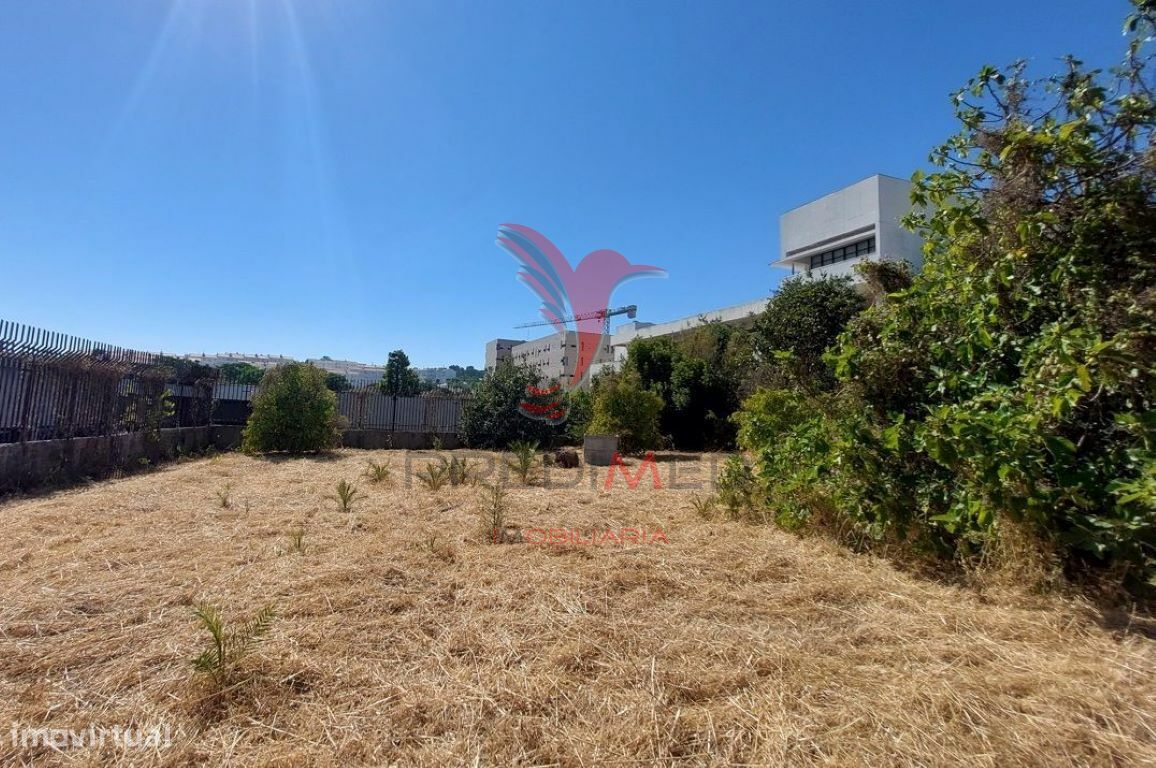 2000m² Land in Lisbon, Portugal No. 86036