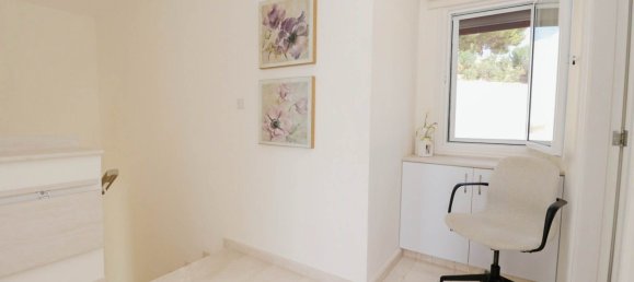 4 bedrooms Villa in Coral Bay, Cyprus No. 22580 10