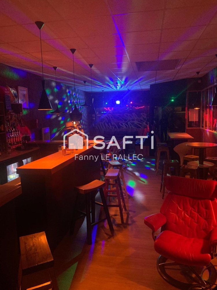 Gewerbliche Immobilie in Minihy-Treguier, France 120m², Nr. 203722