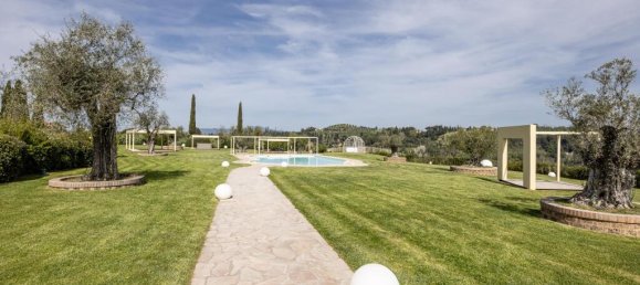 Castelos T15 em Palaia, Italy N.º 133015 8