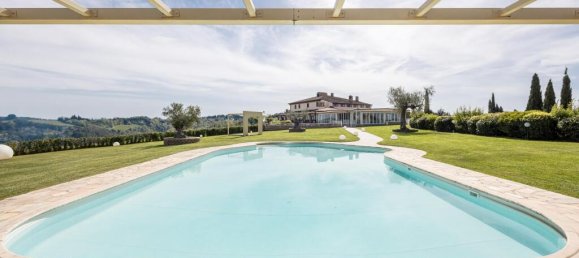 Castelos T15 em Palaia, Italy N.º 133015 10