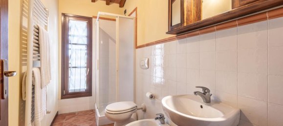 Castelos T15 em Palaia, Italy N.º 133015 26