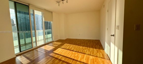 52.68m² propriété commerciale à vendre à Miami, Miami-Dade, Florida, USA № 614492 16