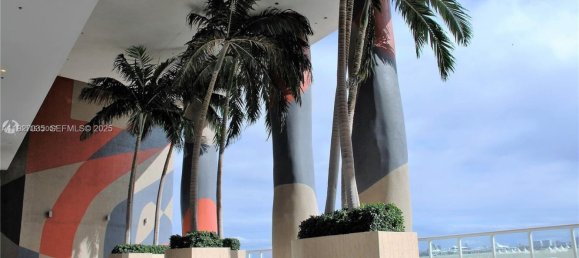 52.68m² propriété commerciale à vendre à Miami, Miami-Dade, Florida, USA № 614492 8