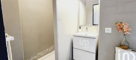 Estudio en Saint-Denis, France No. 363943 5