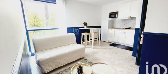 Estudio en Saint-Denis, France No. 363943 2