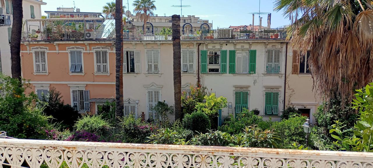 5 rooms Apartment in Sanremo, Italy No. 232322