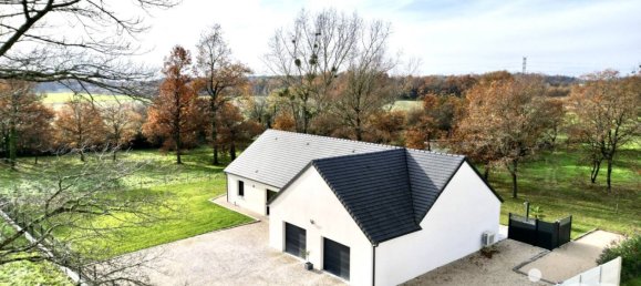 3 bedrooms House in Romorantin-Lanthenay, France No. 39590 7