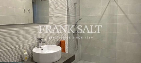 2 chambres Penthouse à Lija, Malta No. 8379 17