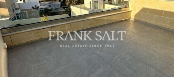 2 chambres Penthouse à Lija, Malta No. 8379 24