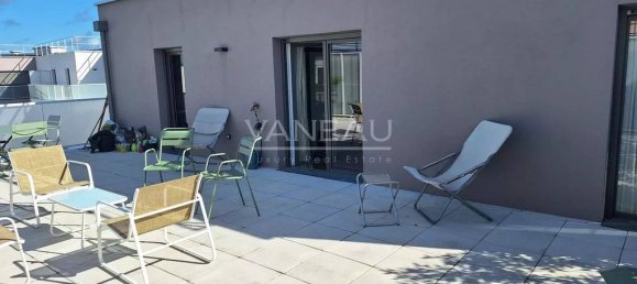 Квартира с 2 спальнями в Рюэй-Мальмезон, Франция № 182857 11