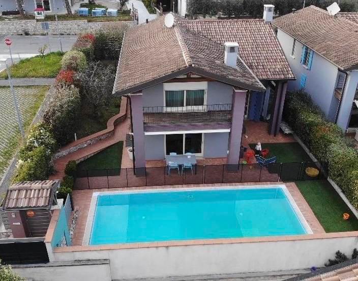 7غرفة فيلا في Lonato del Garda, Italy رقم 147638