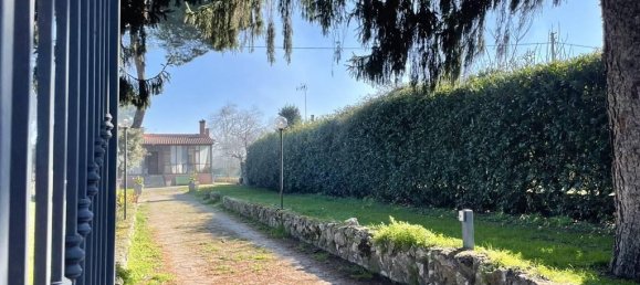 3-salle Villa à Rocca Priora, Italy No. 30558 2