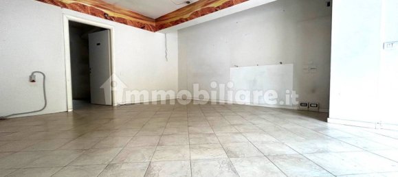 2 rooms Commercial property in Florence, Italy No. 81289 5