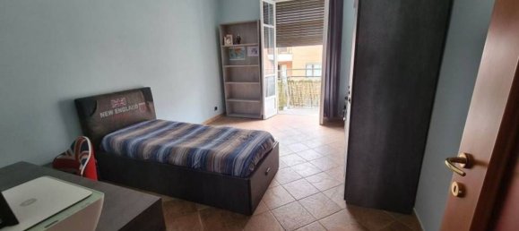 Квартира с 3 комнатами в Турин, Италия № 50540 6