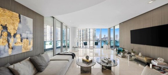 2 Schlafzimmer Gewerbliche Immobilien in Miami, USA, Nr. 615549 18